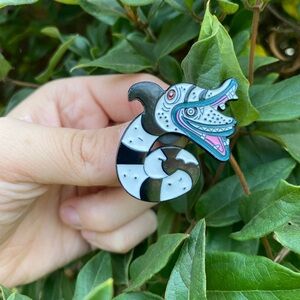 Gothic Beetlejuice Sand Worm Brooch Black and White Textured feel lightweight